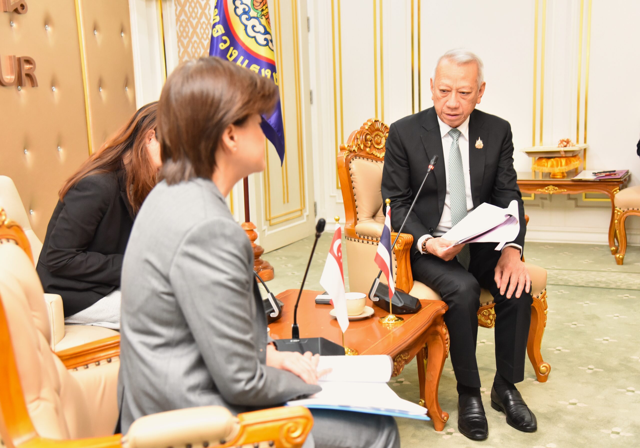 ‘พิพัฒน์’ เปิดตลาดแรงงานรุ่นใหม่ รับทูตสิงคโปร์ หารือฝึกงาน เพิ่มโควตาจ้างงาน