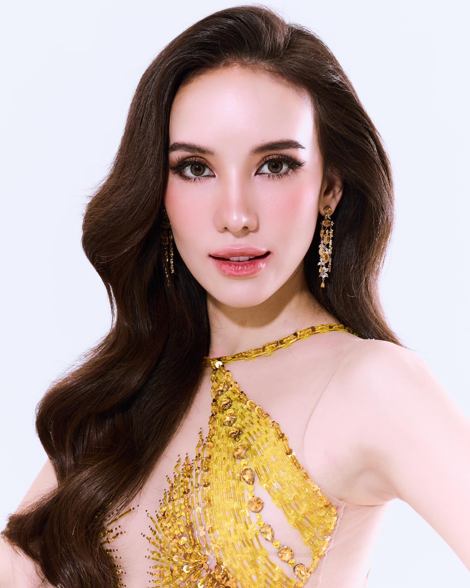 “มิเชล เบอร์แมนน์” พร้อมชิงมง “MISS GRAND KHONKAEN 2025” แล้ว!