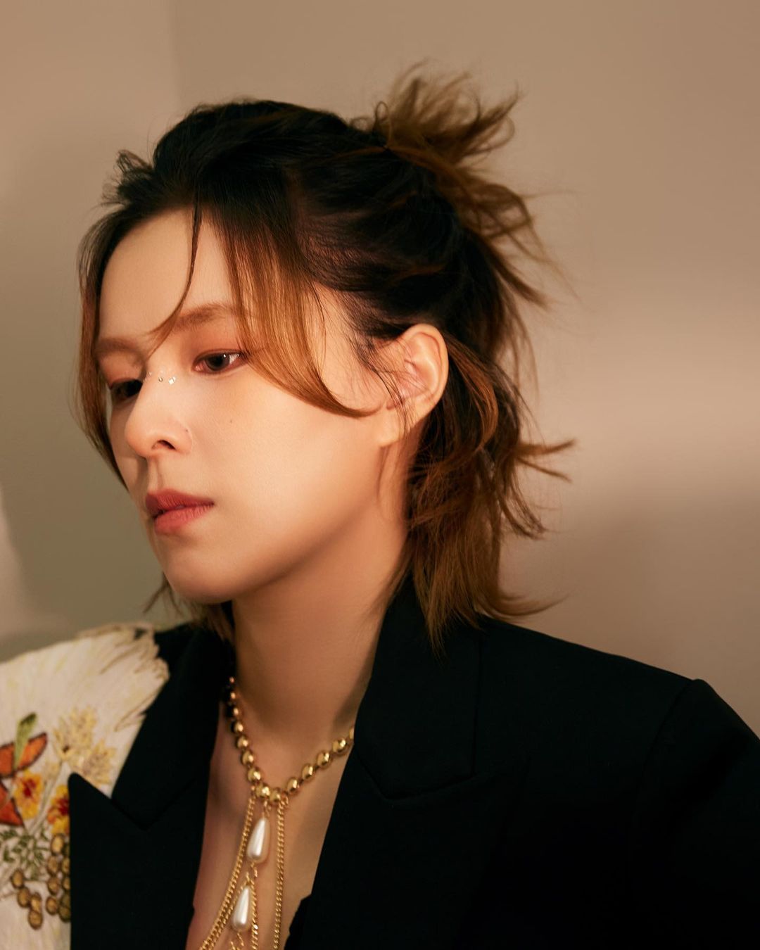 เซอร์ไพรส์! “SUNNEE” เซ็นสัญญาเป็นศิลปินในค่าย RYCE Entertainment