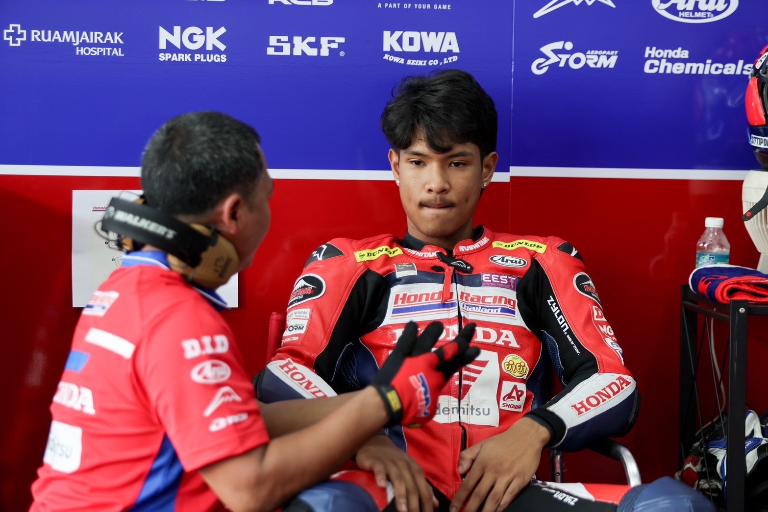 “ชิพ-นครินทร์” นำทัพ “ฮอนด้า เรซซิ่ง ไทยแลนด์” บิด Honda CBR Series ฝ่าเกมยากเก็บแต้มเรซเปิดฤดูกาล ARRC มาเลเซีย