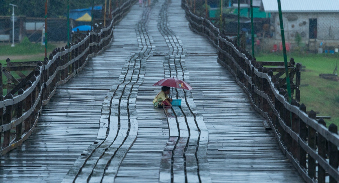 วันนี้พกร่ม! 4 ภาคเจอฝนถล่มหนัก