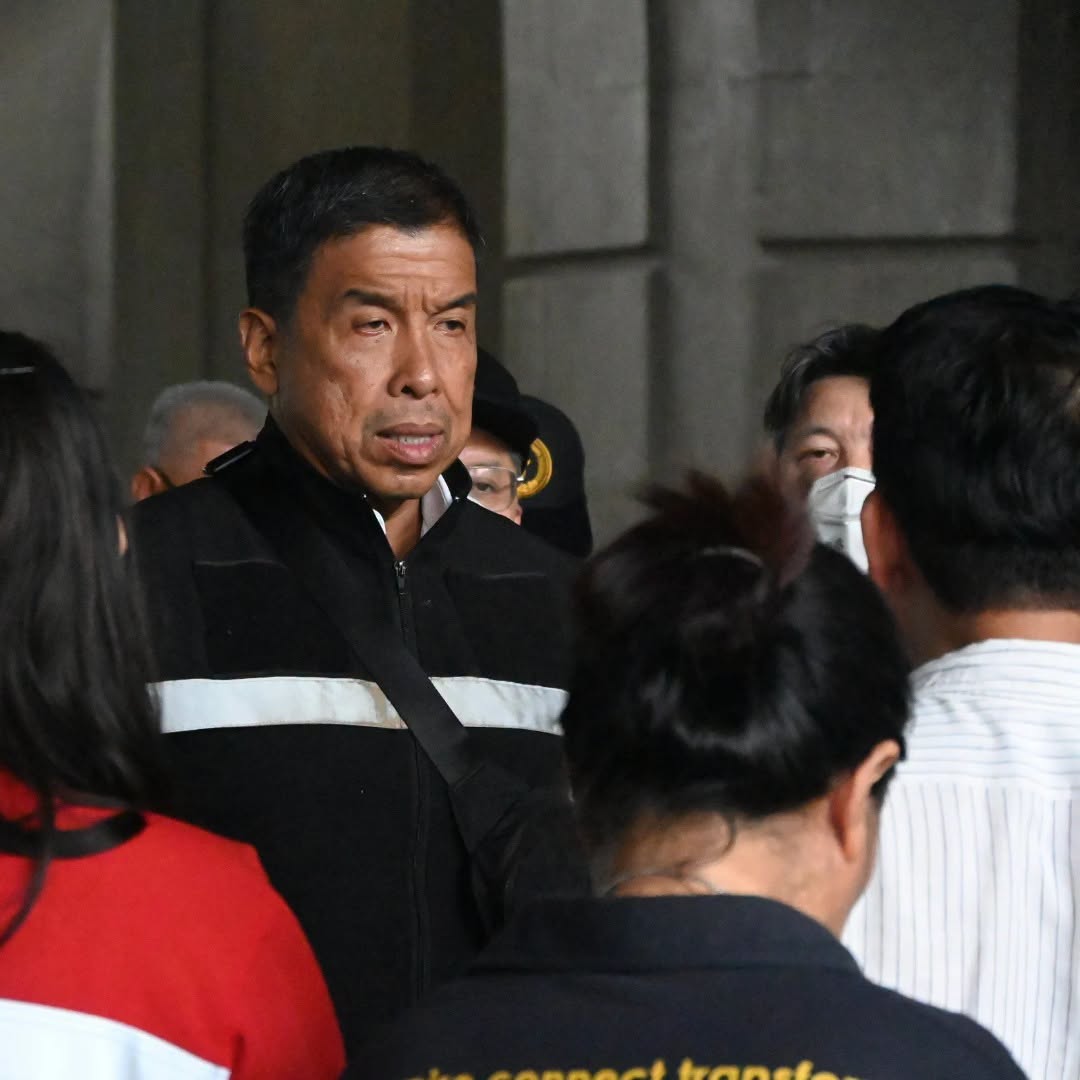 “ชัชชาติ” รับสถานการณ์ยังเปราะบาง น้ำในคลองยังเต็มหลายพื้นที่ เร่งตบเกียร์ห้าระบายให้ทันประชุม World Bank